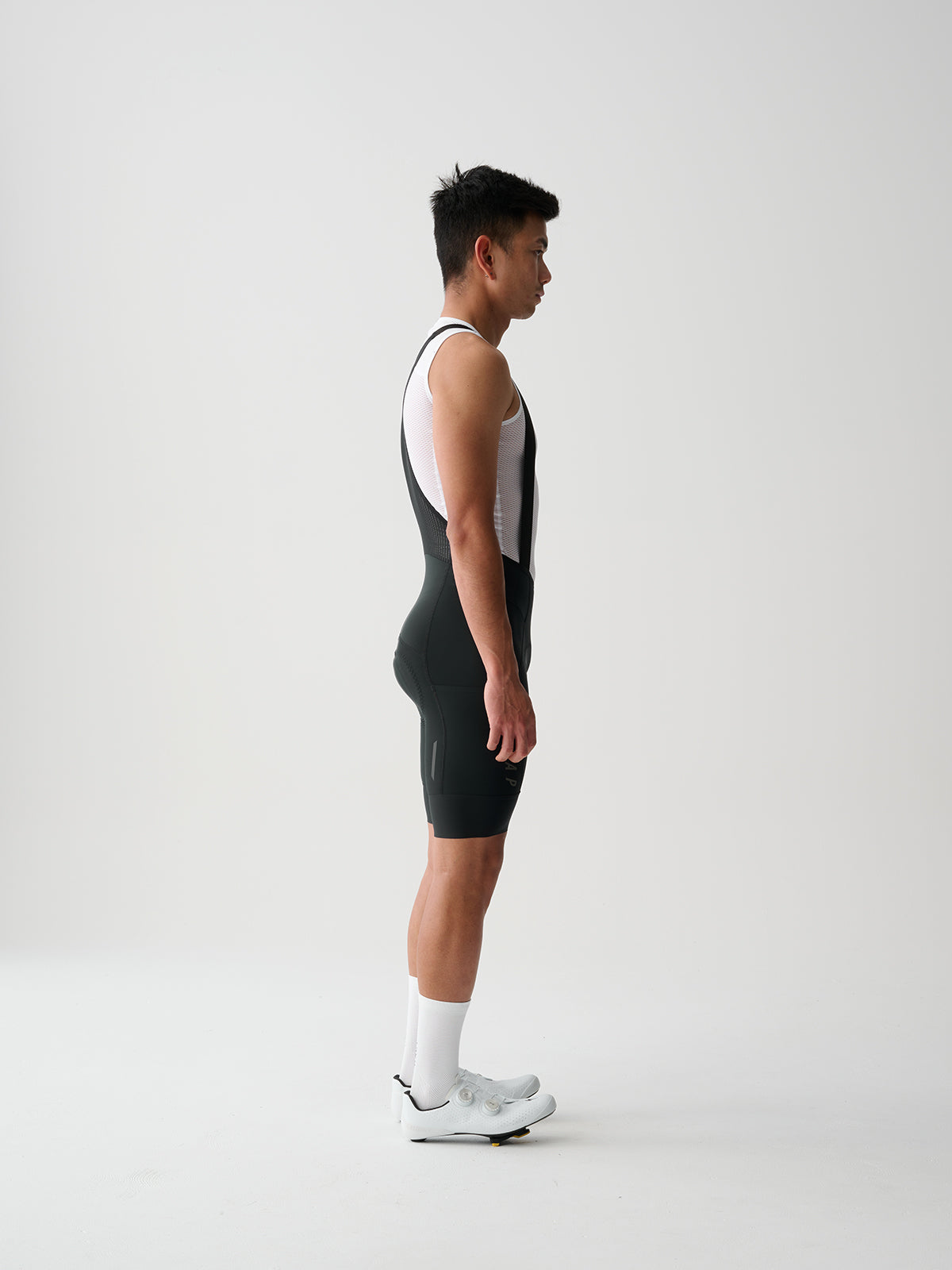 MAAP Team Bib Evo Cargo in Black, cargo pocket detail