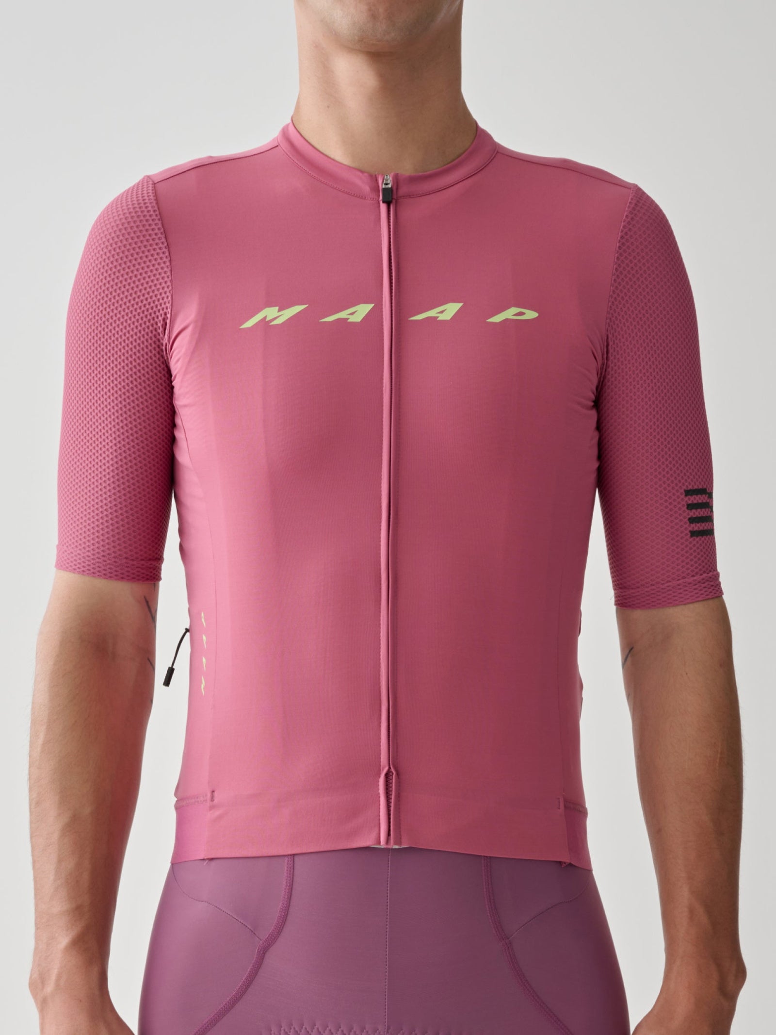 MAAP Evade Pro Base Jersey 2.0 in Mauve, jersey side profile