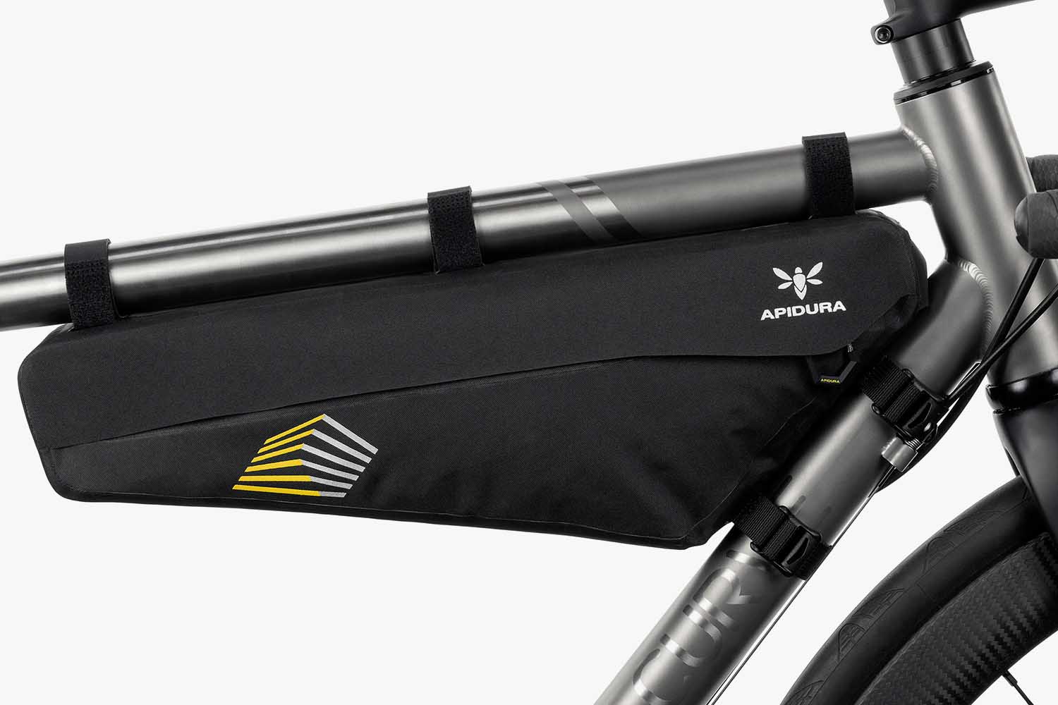 Apidura Racing Frame 4L Pack on middle bar of bike