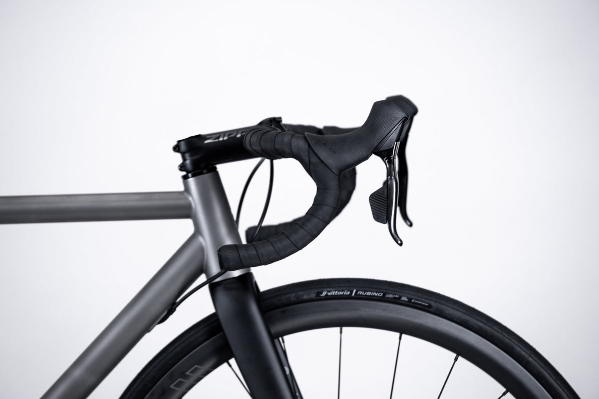 Curve Belgie DISC, titanium road bike second build angle