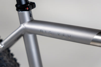 Curve Big Kev V2, gravel bike non drive side