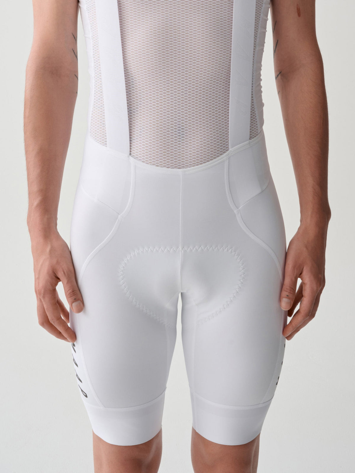 MAAP Team Bib Evo Cargo in White, cargo pocket detail