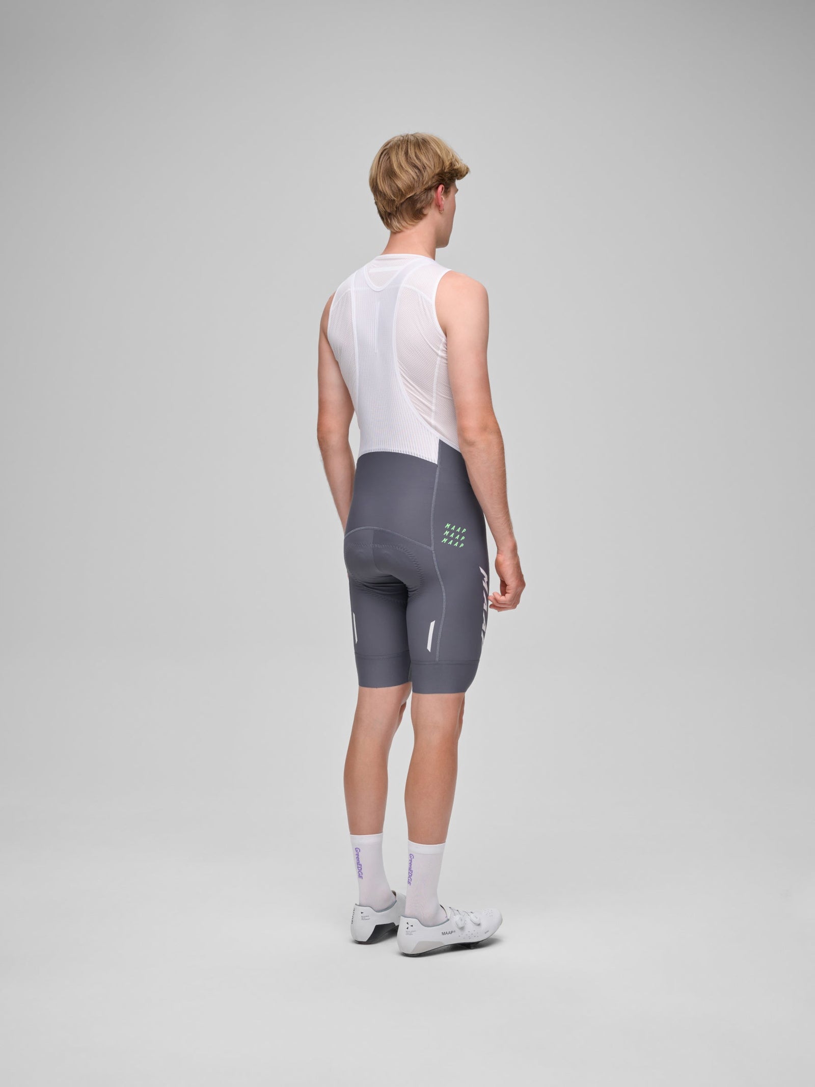 MAAP WorldTour 26 Team Bib Evo in Odyssey White, seamless bib brace detail