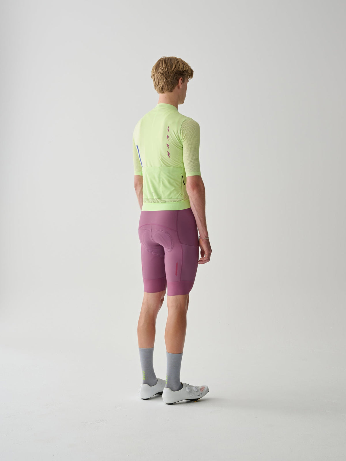MAAP Evade Pro Base Jersey 2.0 in Mead, jersey back with rear pockets
