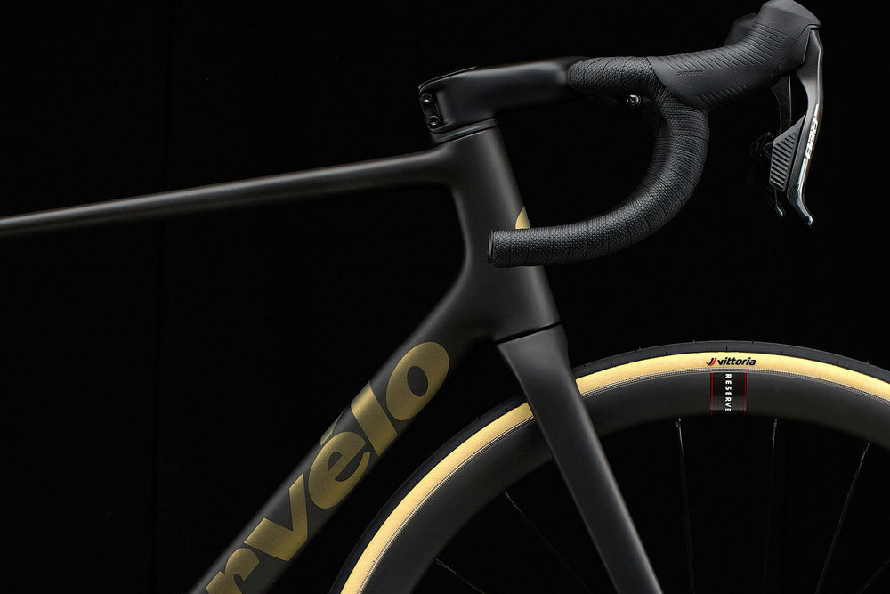 Cervélo R5 frame detail in Five Black and Bronze