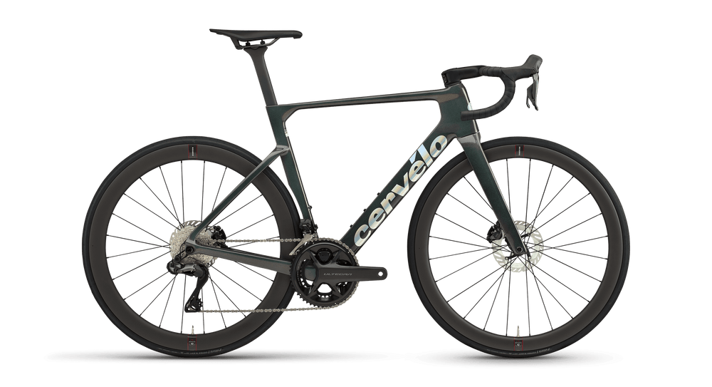Cervélo Soloist Ultegra Di2 road bike in Black Magic